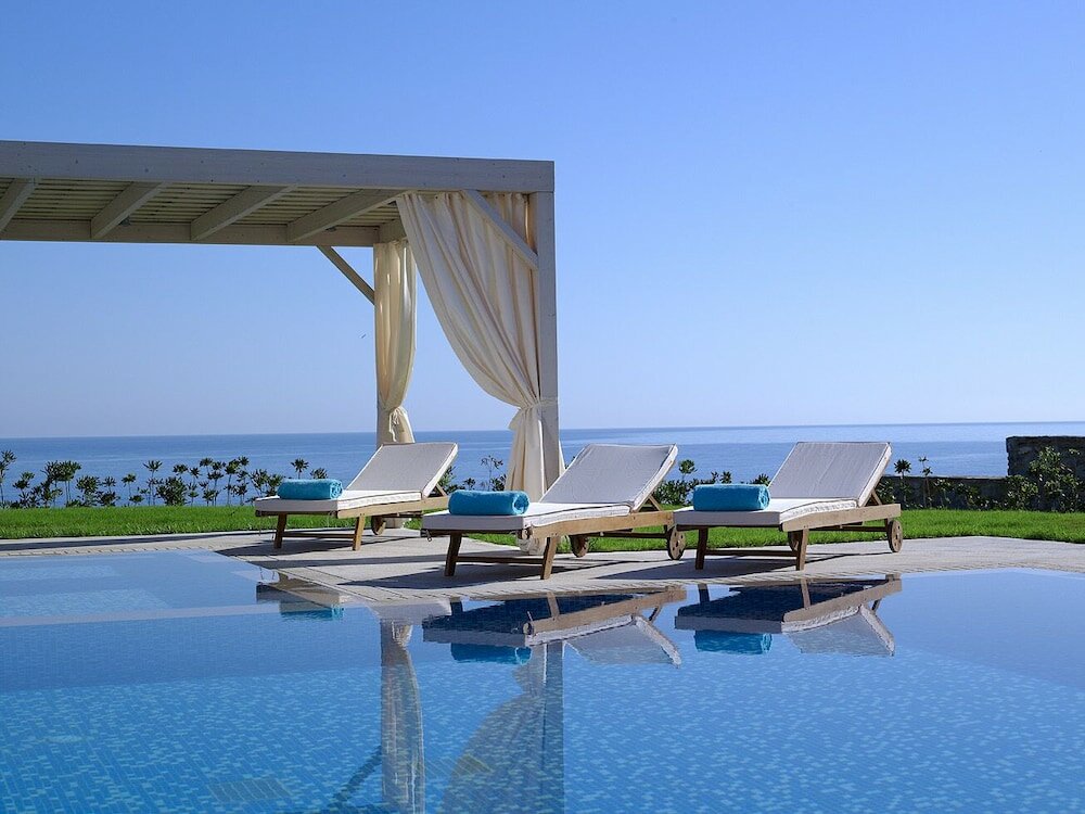 Фото The Royal Blue