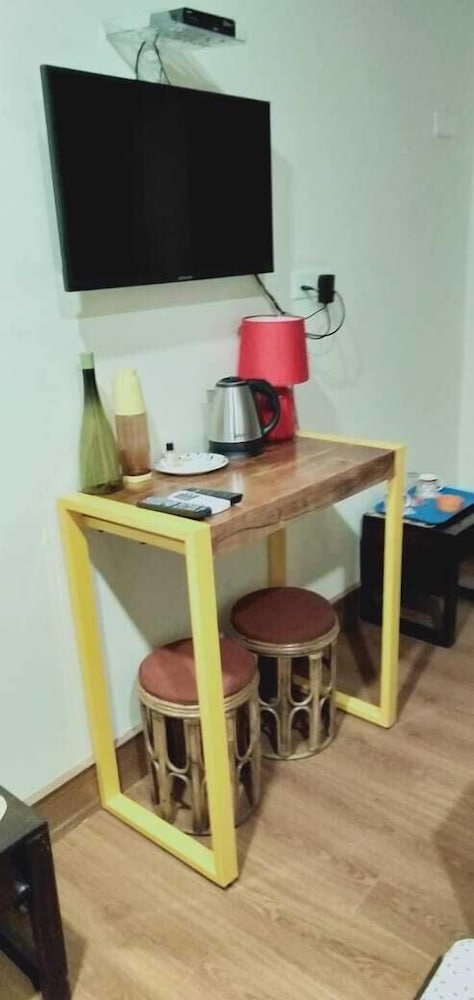 Фото Hotel Pathik