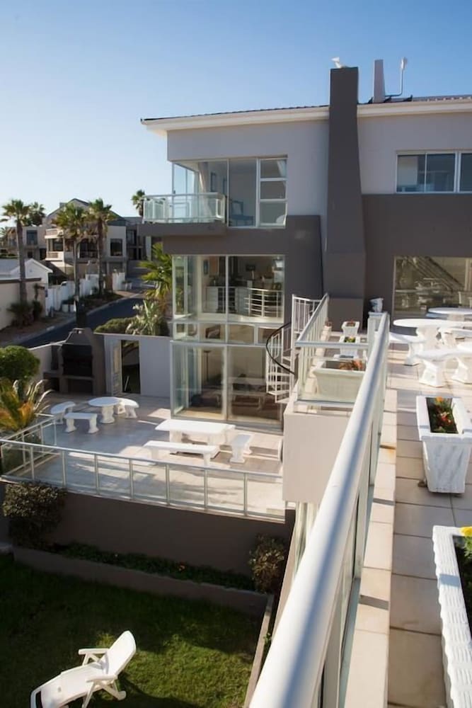 Фото Henik Boutique Guest House