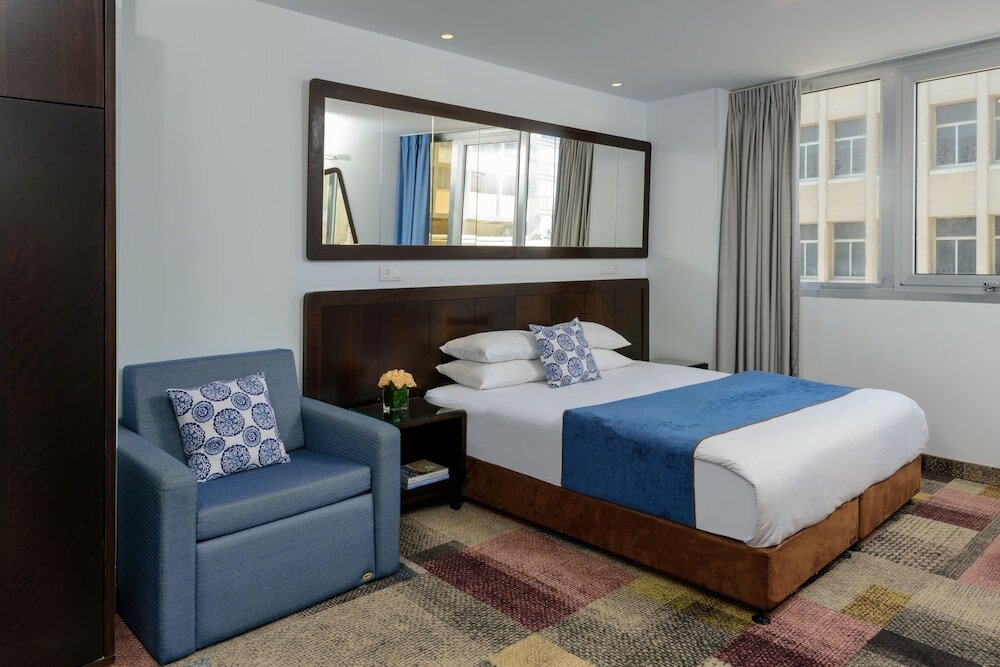 Фото Отель Embassy Tel Aviv