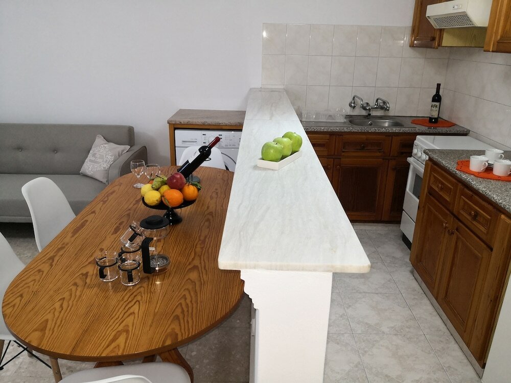 Фото Seashell Apartments