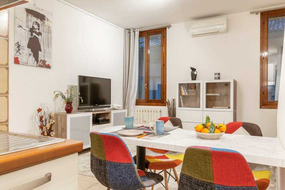 Фото Sognando tra i tetti bolognesi Apartment