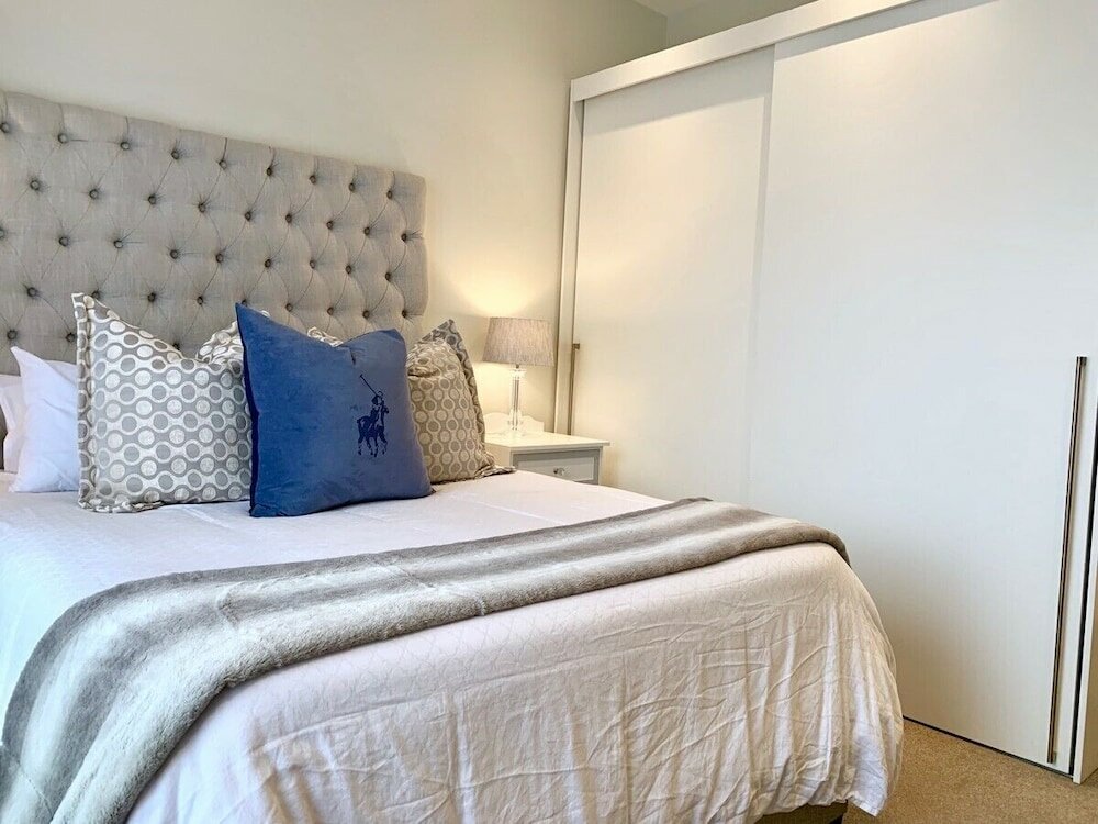 Фото Triangle House