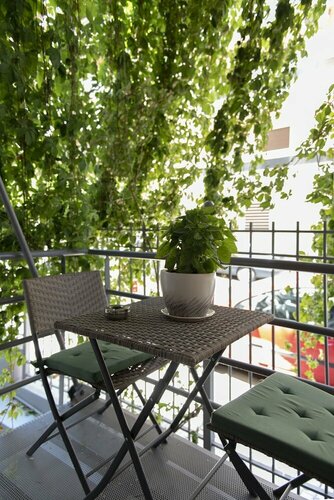 Гостиница Bright Eco Studios