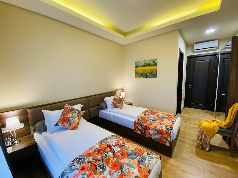 Фото Seventeen Rooms