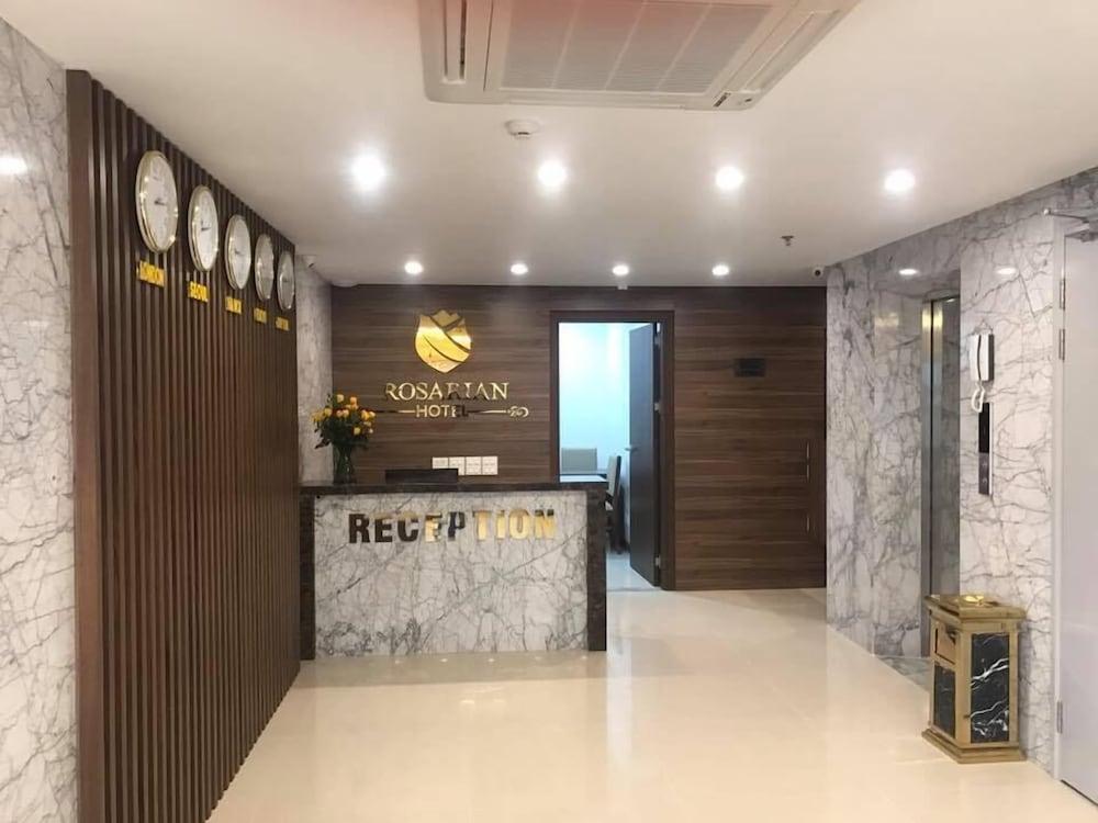 Фото Rosarian Hotel