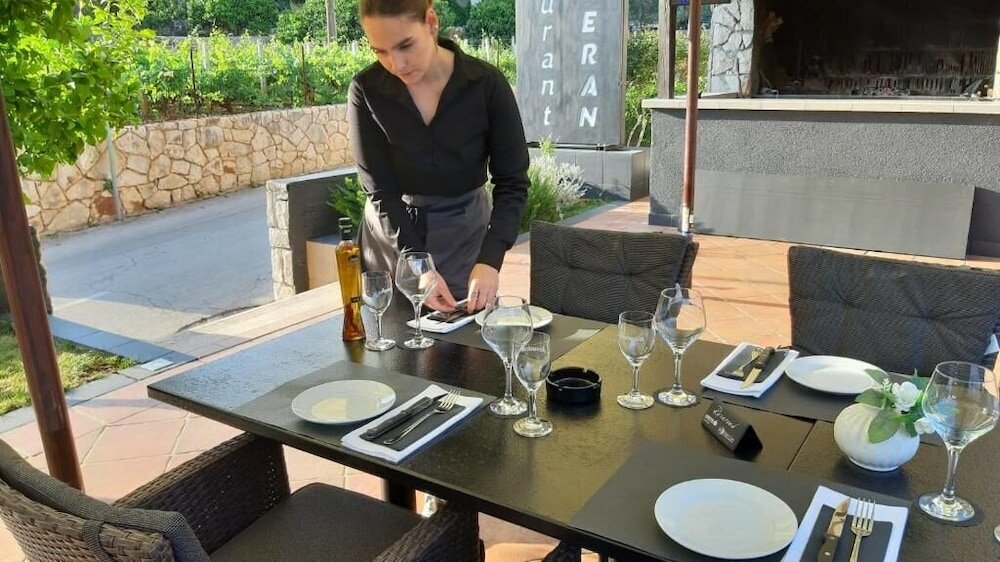 Фото Mediteran Rooms