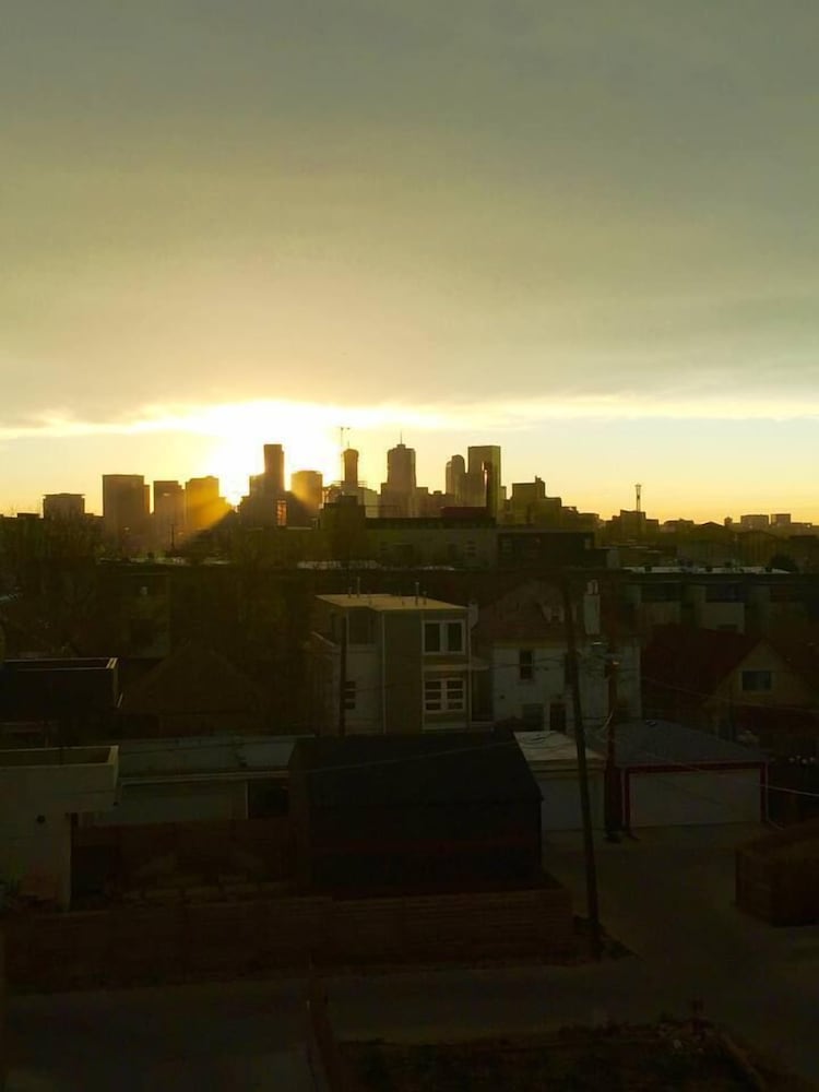 Фото The Ladley Luxury Lifestyle Walk to Mile High