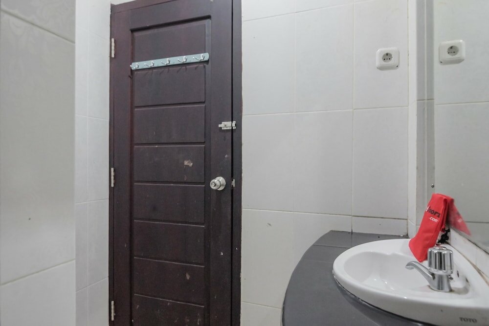 Фото RedDoorz Syariah near Jamtos Jambi