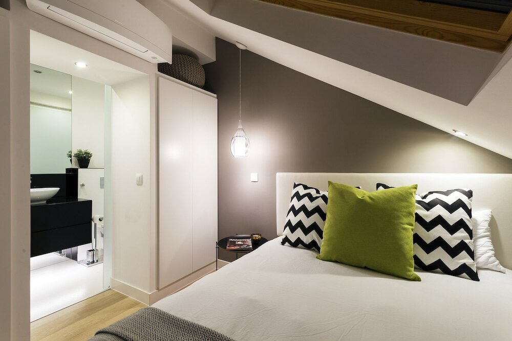 Фото Madalena Downtown Luxury Duplex