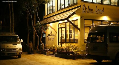 Гостиница Rhino Land Jungle Lodge в Багмати