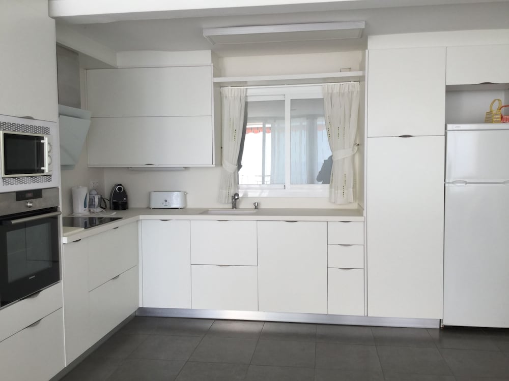 Фото Calafell Beach