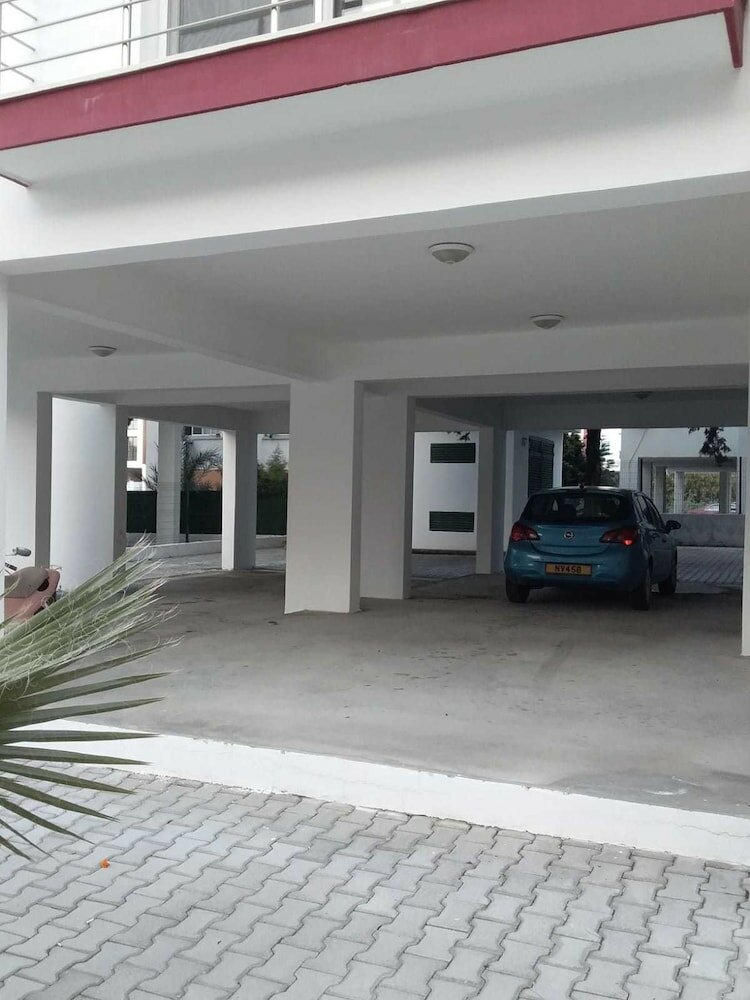 Фото Girne Ideal Rezidans