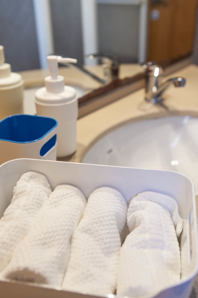 Фото Pastoral at the heart of Rothchild Blv