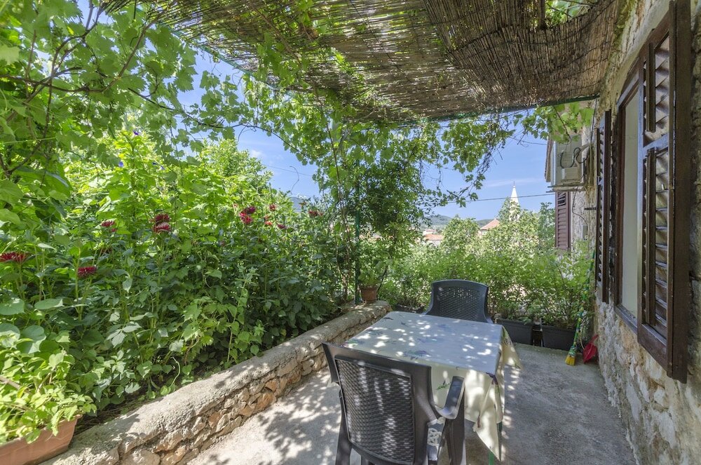 Фото Apartments and Room Caric