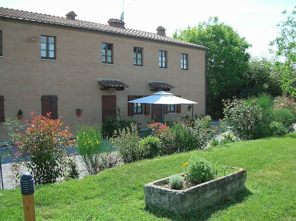 Фото Agriturismo Il Poderino