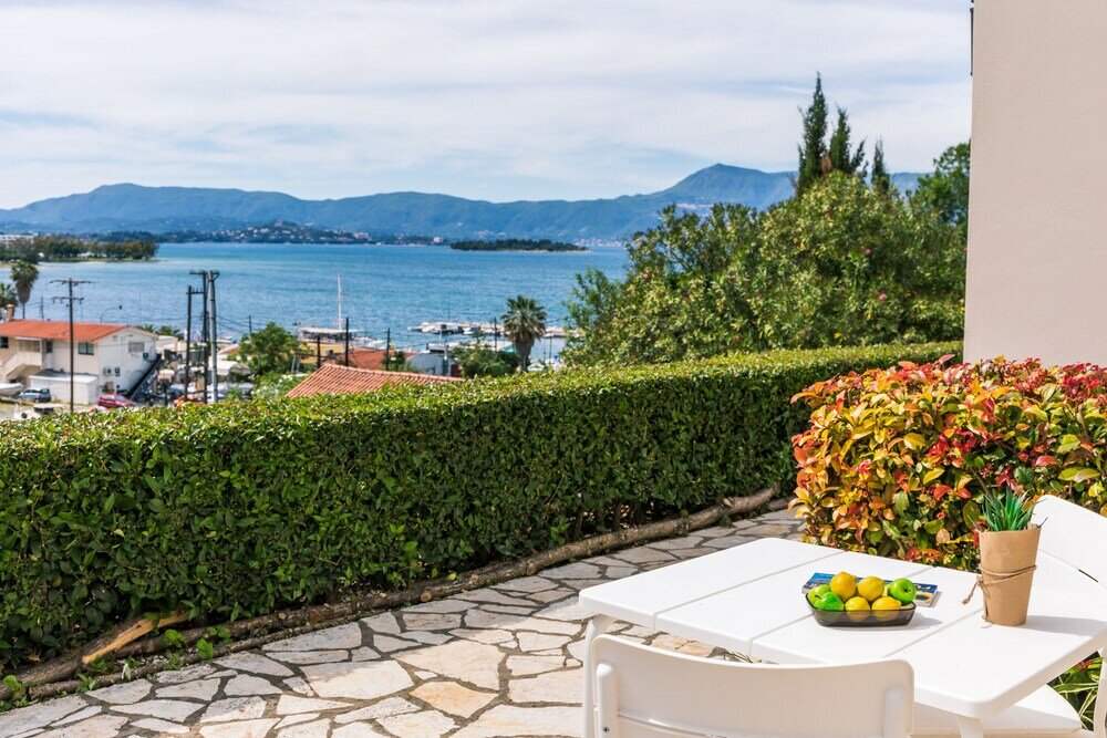 Фото Seaview Luxurious Apartment near Corfu Town - Adults Only by Konnect