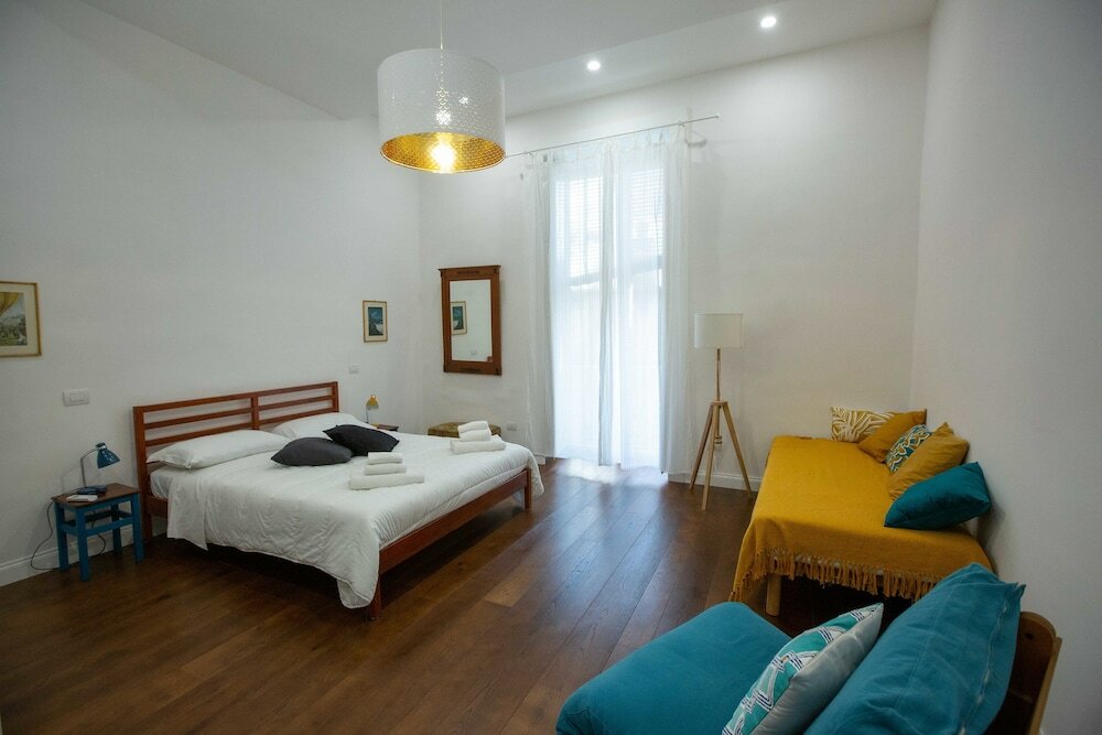 Фото King Mansion