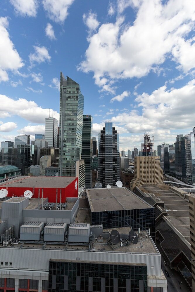 Фото Atlas Suites Entertainment District