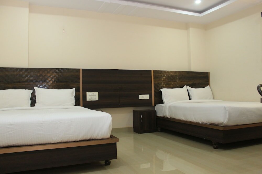 Фото Hotel Asian International