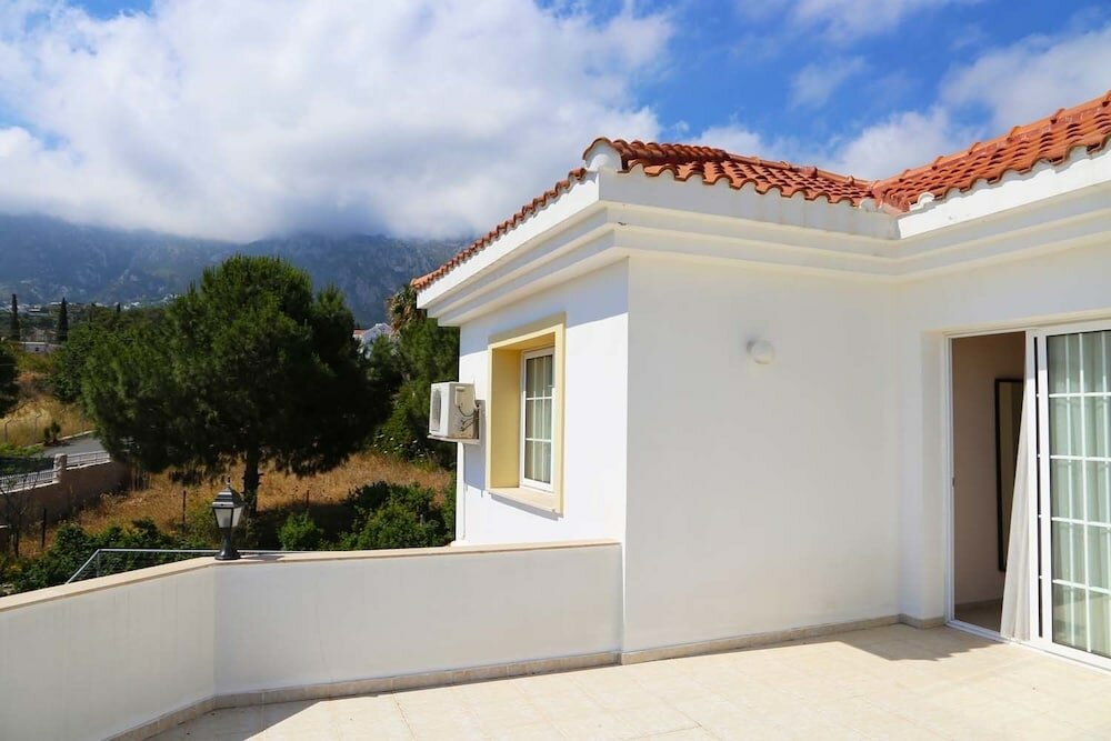 Фото Villa Rose by Amy Villas