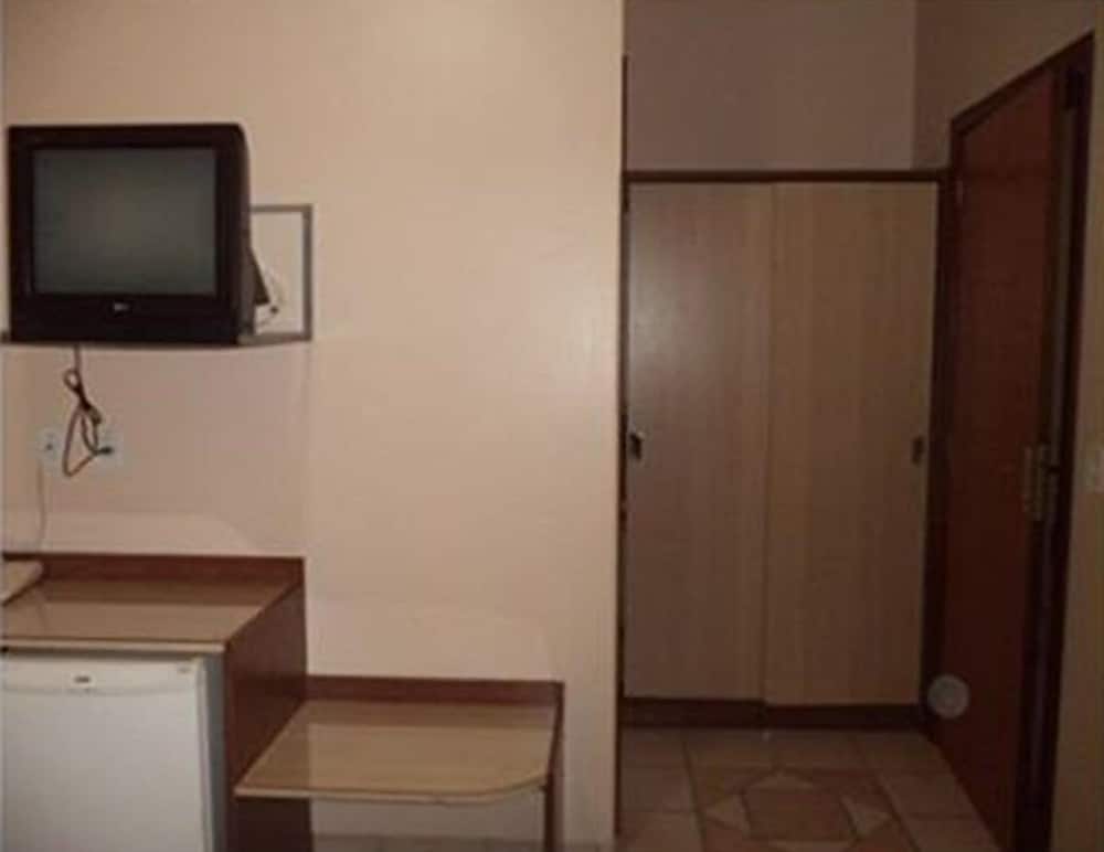 Фото Villa Verde Hotel