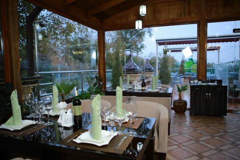 Фото  Boulevard Palace Hotel