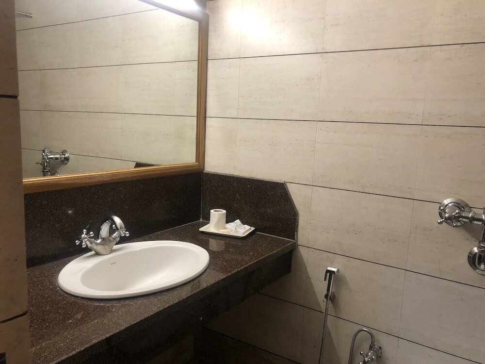 Фото Hotel Asian Plaza Mcleodganj