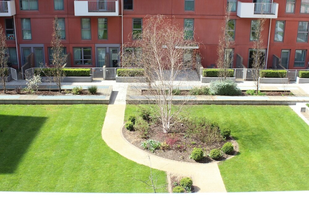 Фото Stratford Luxury Apartment