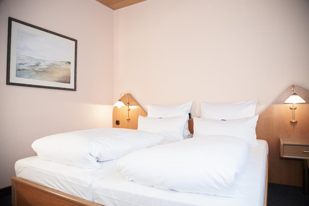 Фото Hotel Lonac