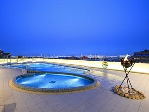 отель Apa Hotel ＆ Resort Yokohama Bay Tower