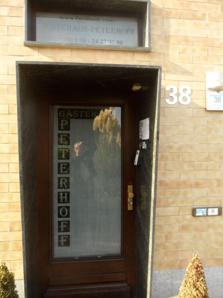 Фото Gästehaus Peterhoff