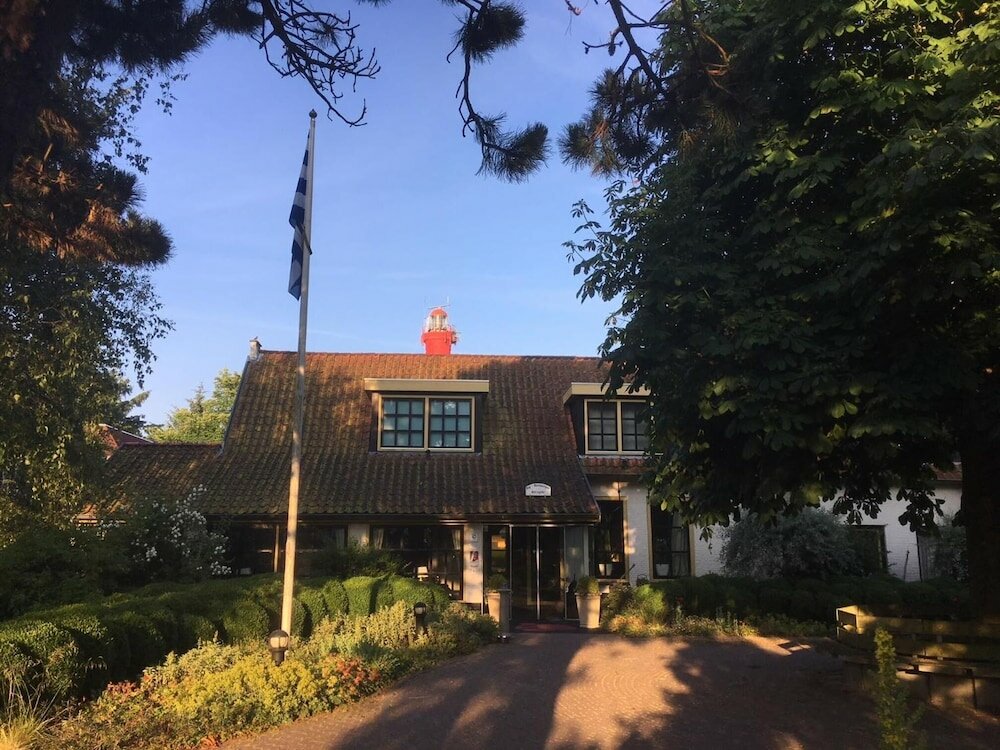 Фото Hotel de Torenhoeve