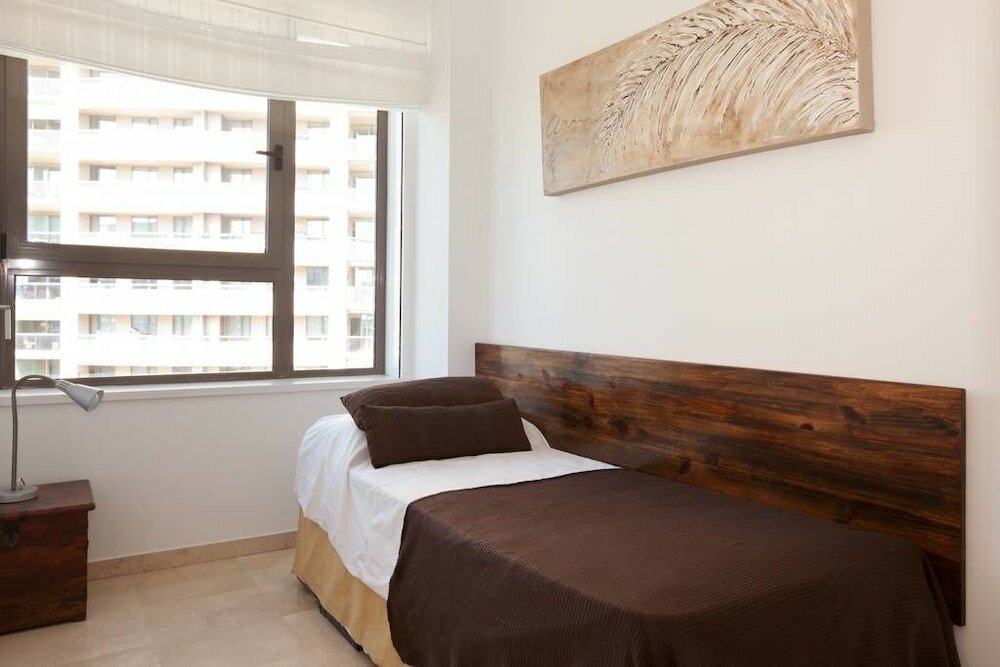 Фото Akira Flats Diagonal Mar