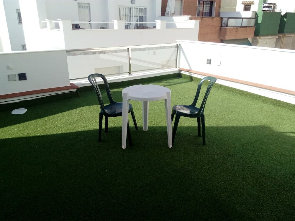 Фото Hostal Loimar