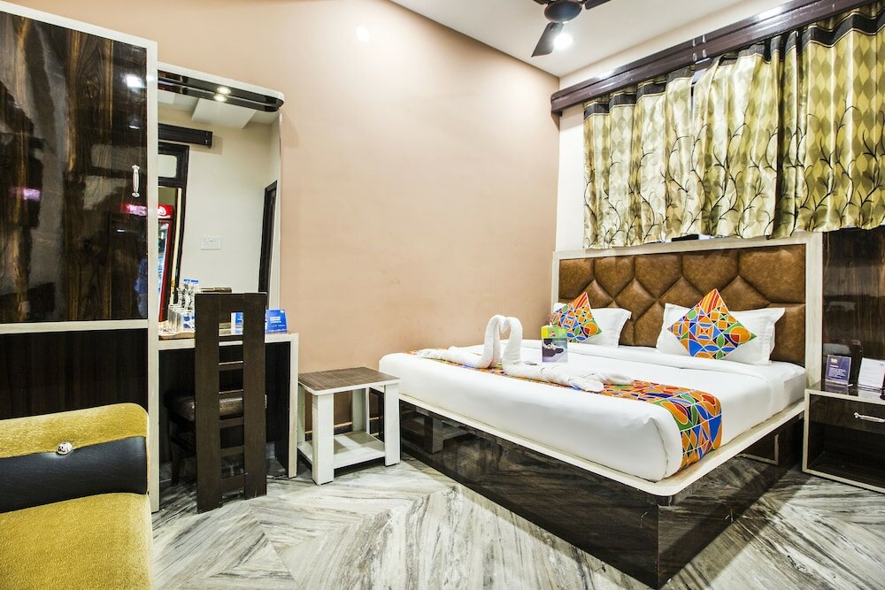 Фото FabExpress Sant Golden Temple