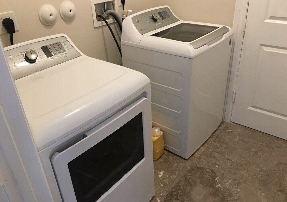 Фото 4br Townhouse 906 by Ideal Experience Vr