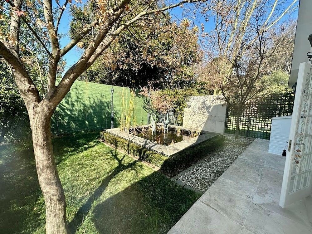 Фото Oxford Healthcare Retreat