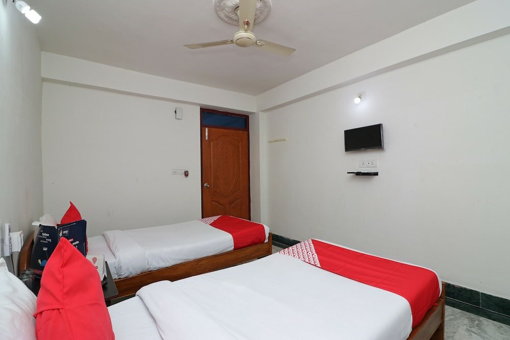 Фото Oyo 18587 Alok House