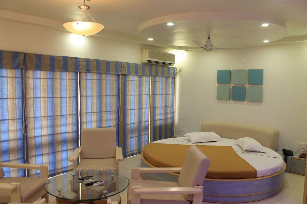 Фото Hotel Kuber