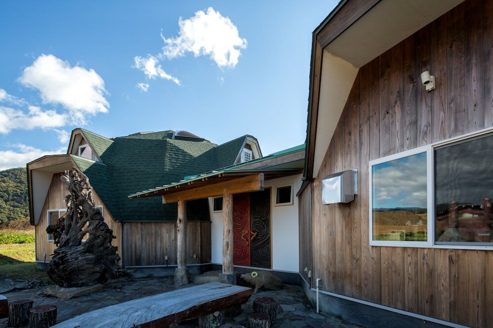 Фото Twin Dome Ryugu
