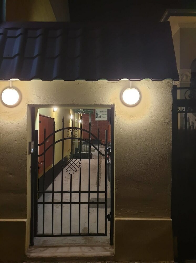 Фото Guest House Orczy Park