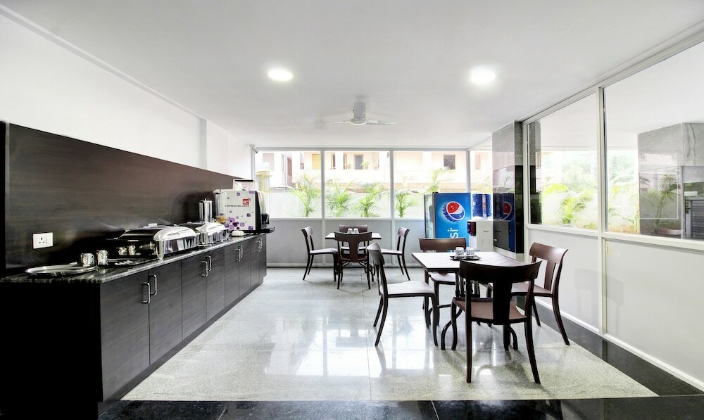 Фото Treebo Trend Excella