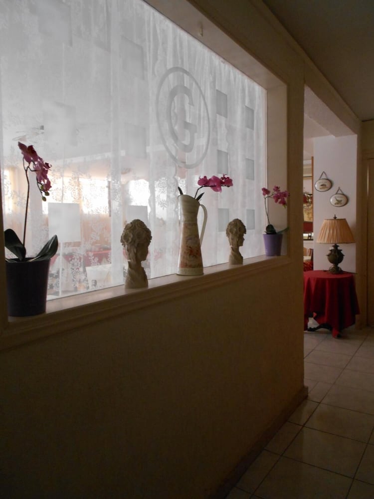 Фото Galaxy Hotel