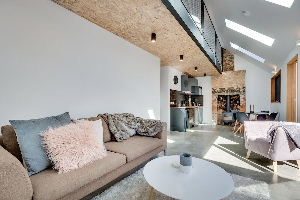 Фото White Room Apartments