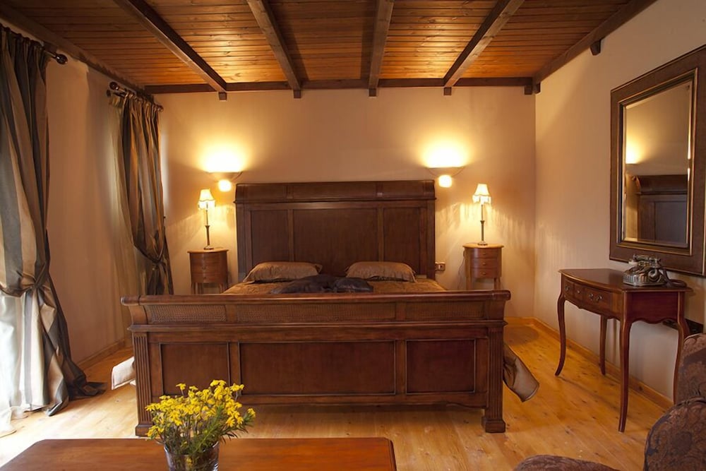 Фото Refanidis Natural Luxury Hotel