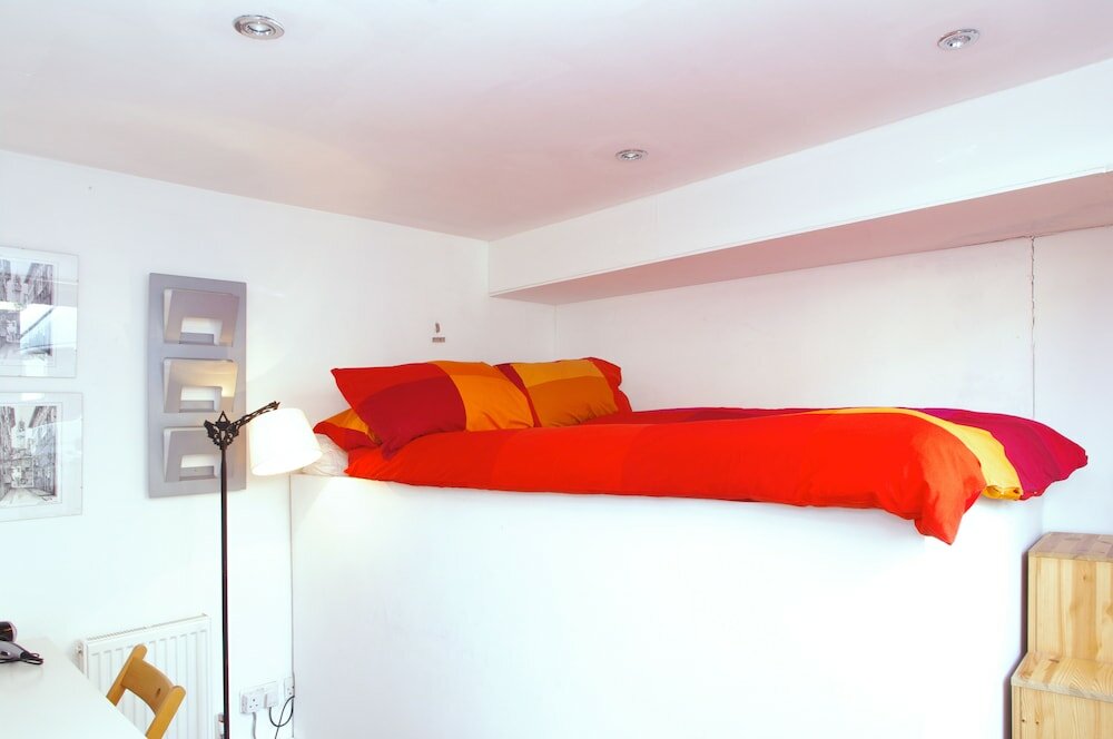 Фото The London Agent Camden Photo Library