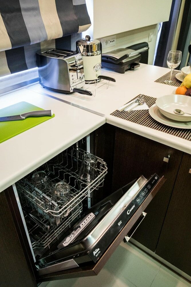 Фото Апартаменты Rhodes Central Suite