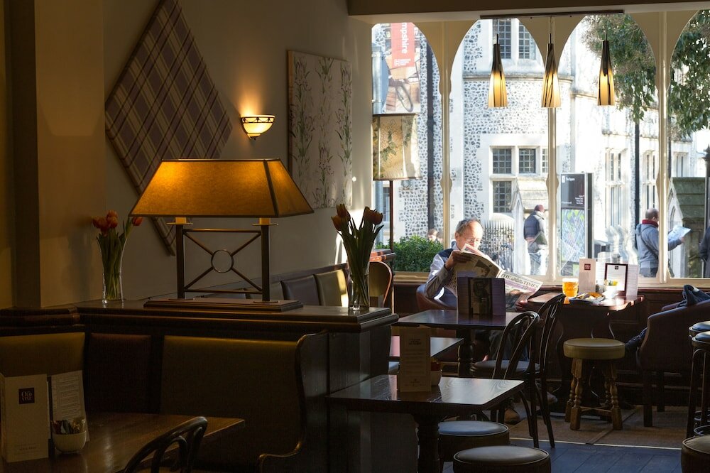 Фото The Old Vine