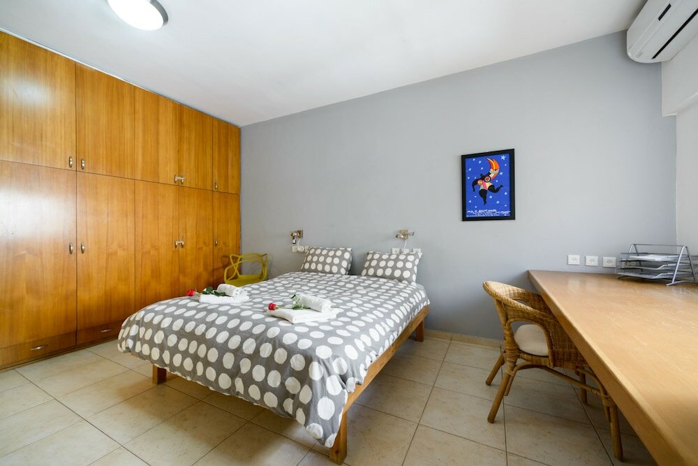 Фото Penthouse & Terrace near Hilton by FeelHome